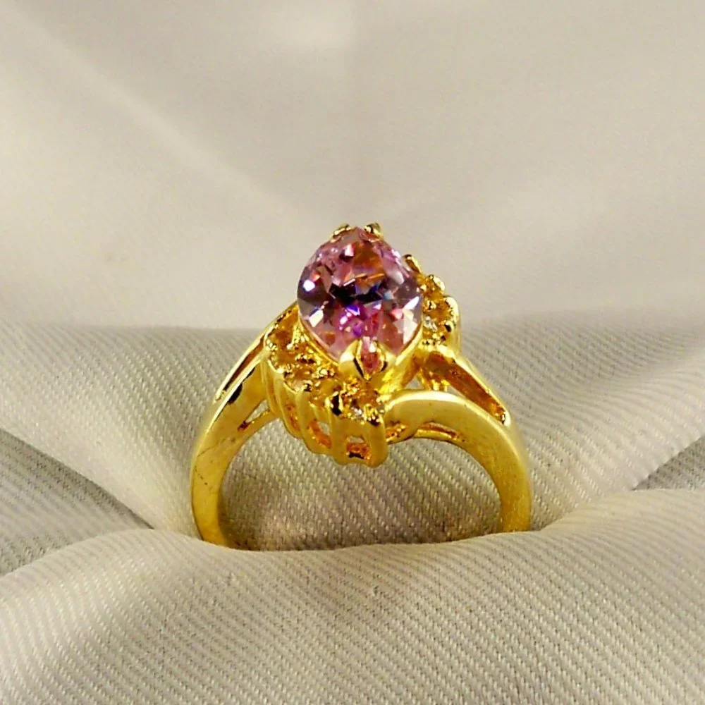 NEW Purple Marquise Cut Cubic Zirconias Gold DESIGNER Ring